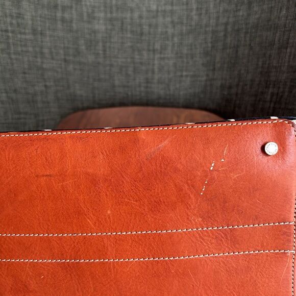 Kate Spade large Navy blue and Brown leather Tote with Floral Accents polka dots - Picture 8 of 15